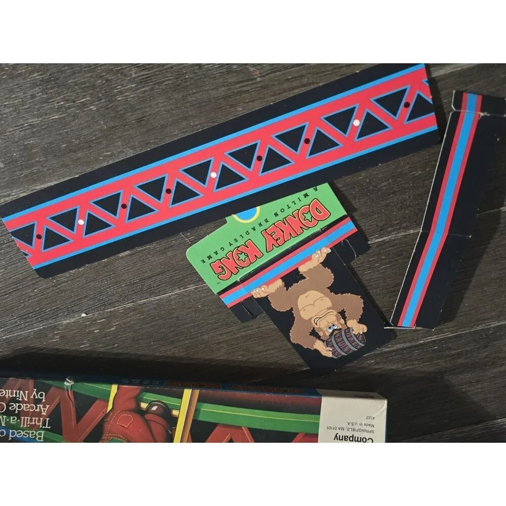 Donkey Kong Card Game Vintage 1983 Milton Bradley 4323